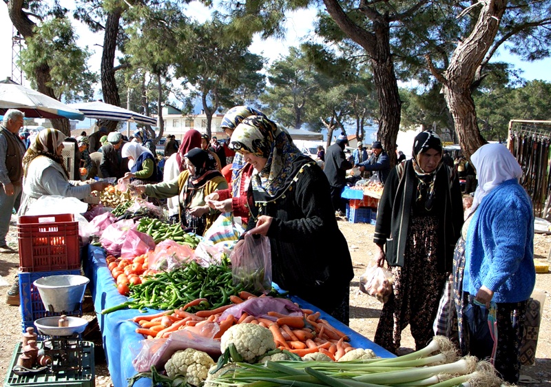 Dorbazar in Nebiler bei Antalya