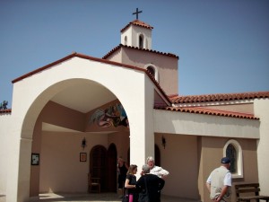 Garten der Toleranz, Kirche